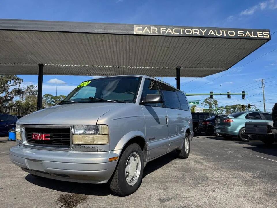 GMC Safari