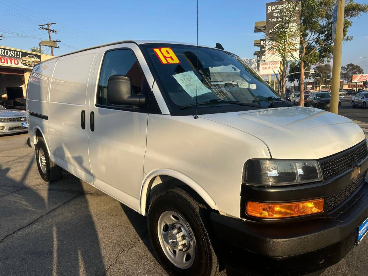 2019 CHEVROLET Express