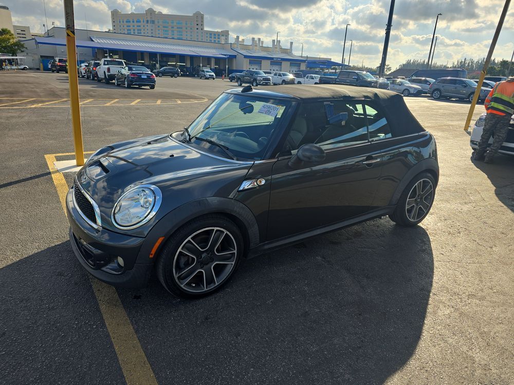 MINI Cooper Convertible