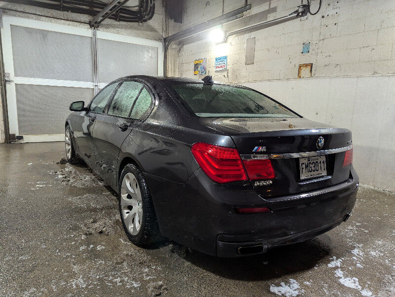BMW 750xi / ALPINA B7