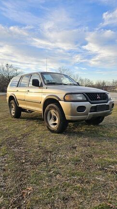 Mitsubishi Montero Sport
