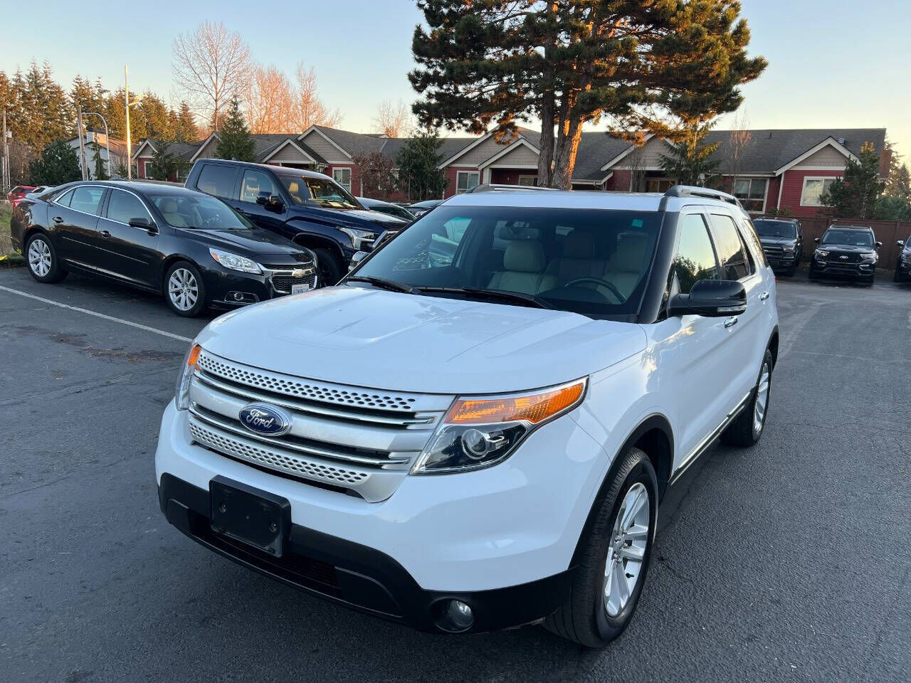 2014 FORD Explorer