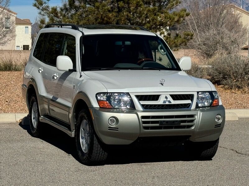 Mitsubishi Montero