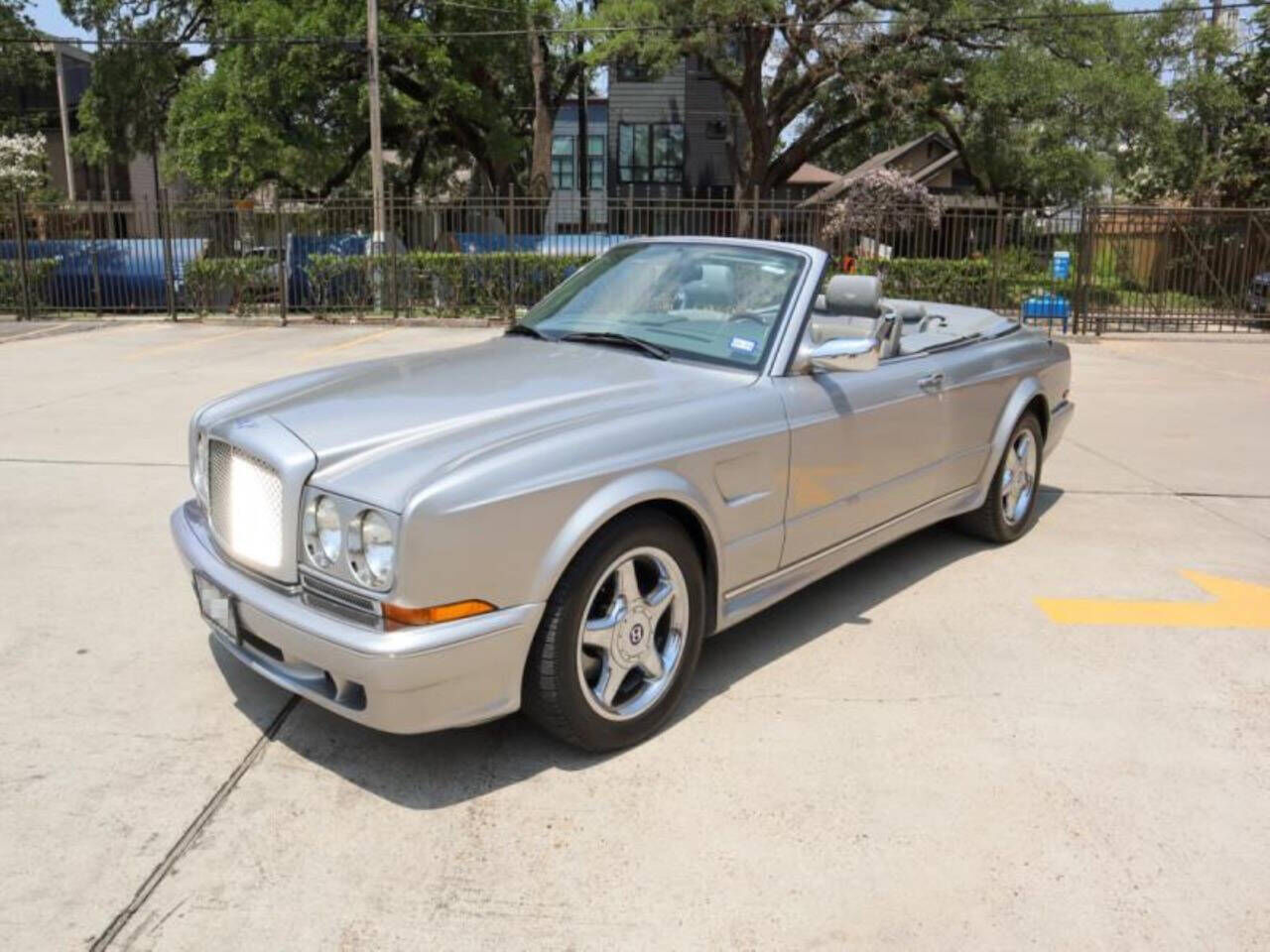 Bentley Azure