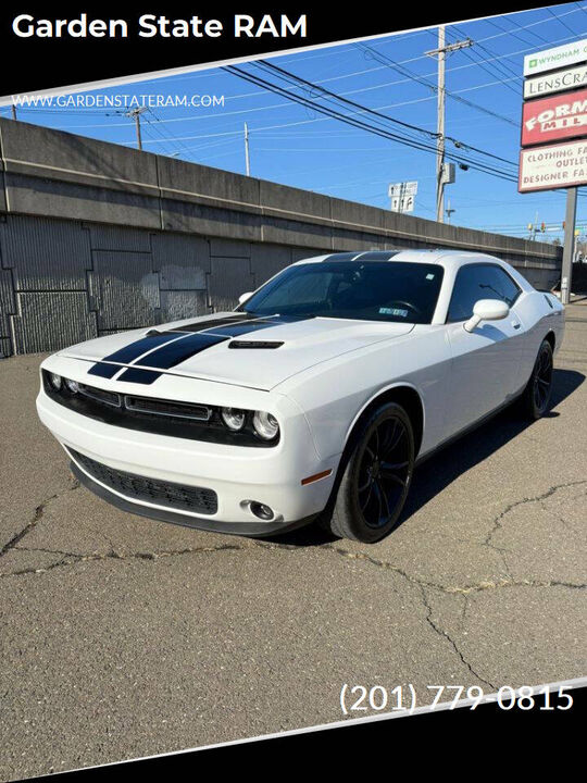 2016 DODGE Challenger