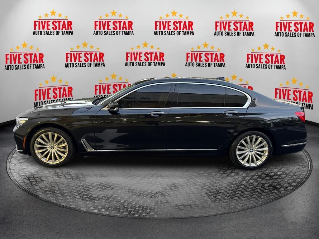2018 BMW 740i