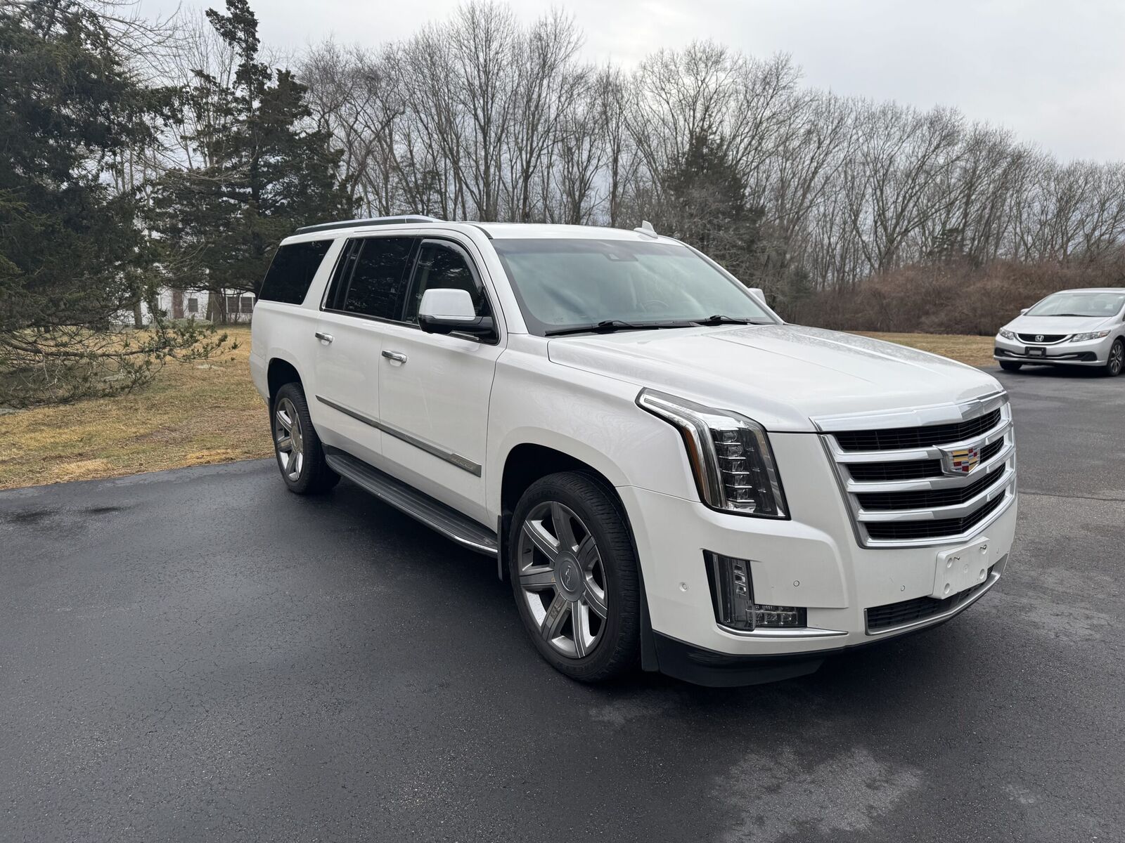 2019 CADILLAC Escalade ESV