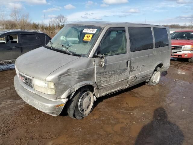 GMC Safari