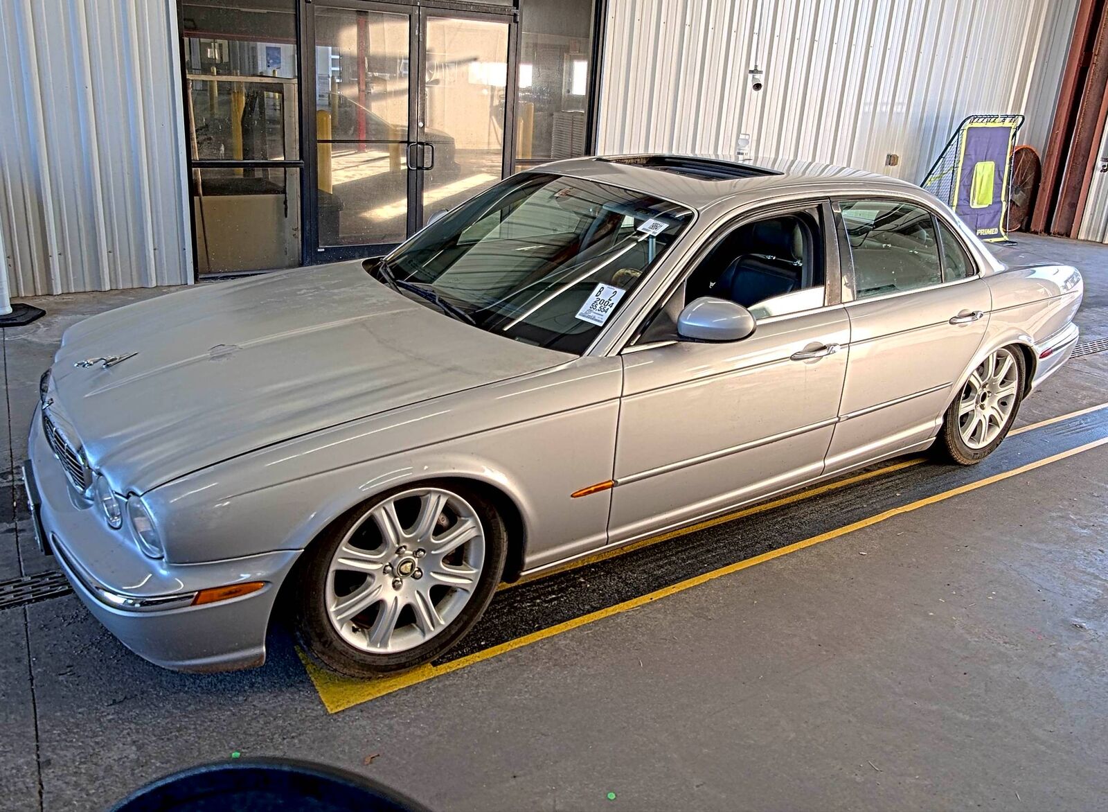Jaguar XJ