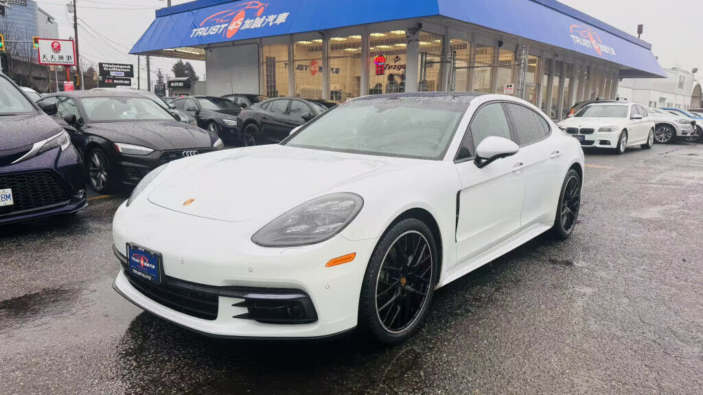 Porsche Panamera