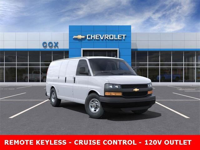 2025 CHEVROLET Express