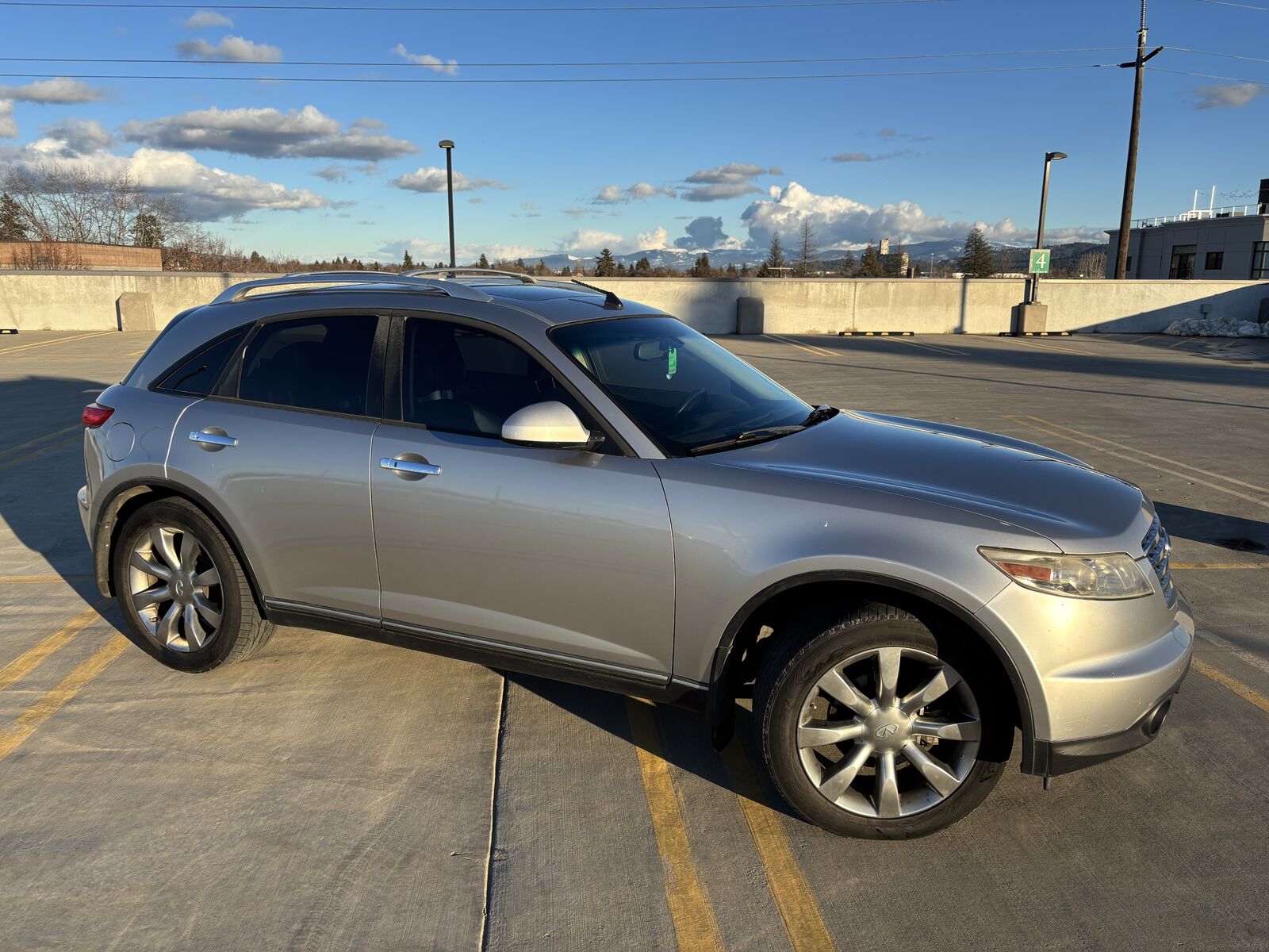 Infiniti FX45