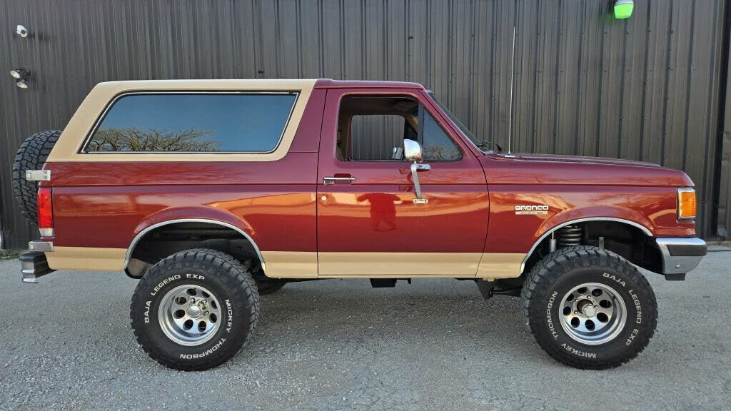 Ford Bronco