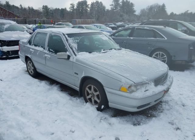 Volvo S70