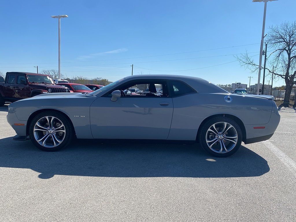 2022 DODGE Challenger