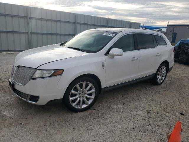 Lincoln MKT