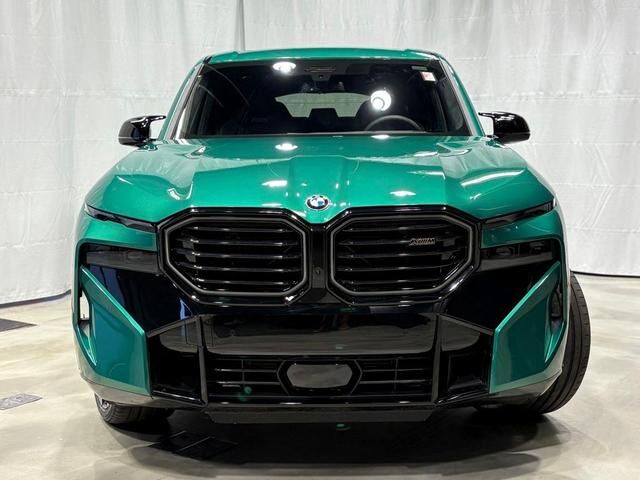 2025 BMW XM