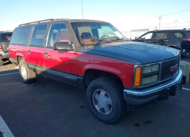 GMC Suburban