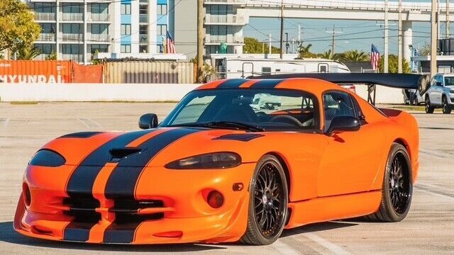 Dodge Viper
