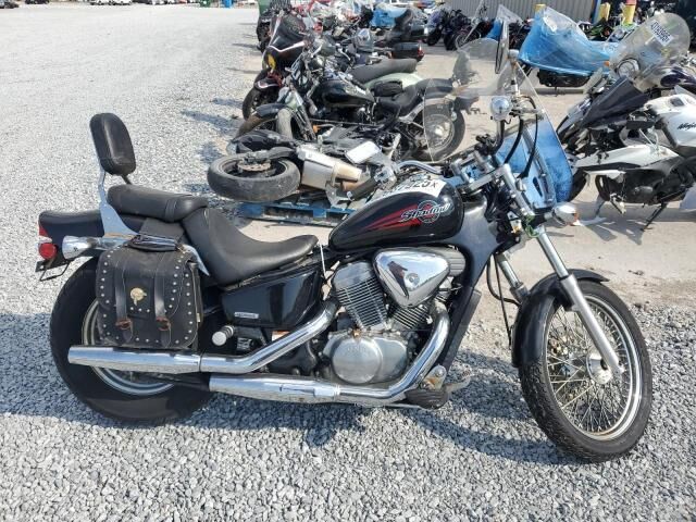 Honda VT600C (SHADOW VLX)
