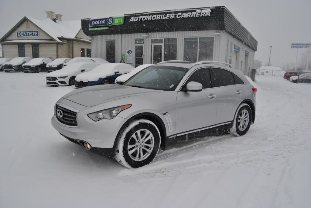 Infiniti FX37