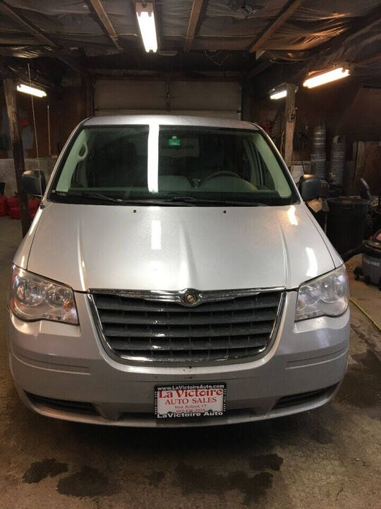 2008 CHRYSLER Town and Country