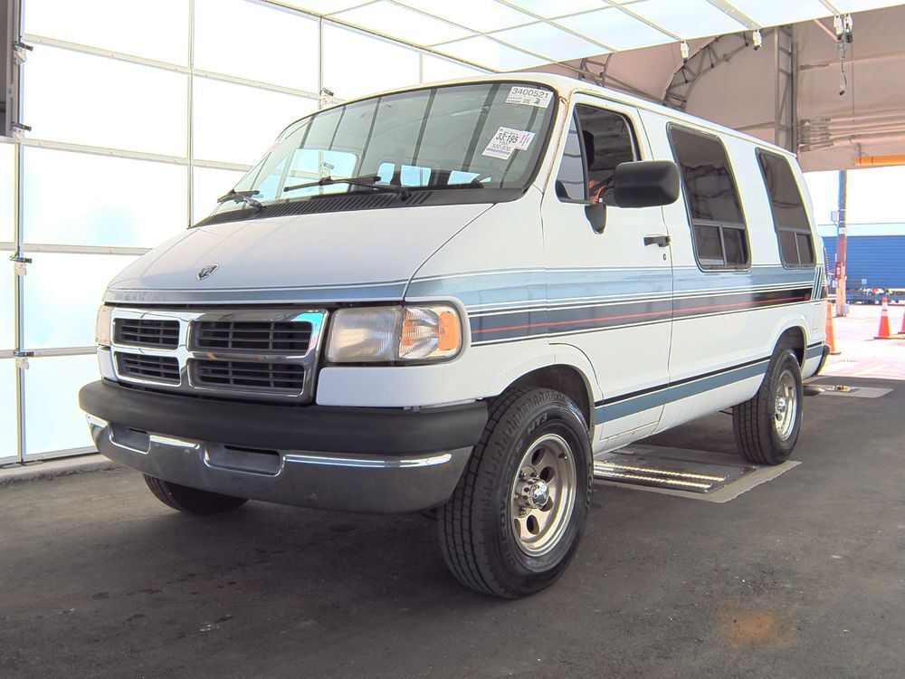 Dodge Ram Van