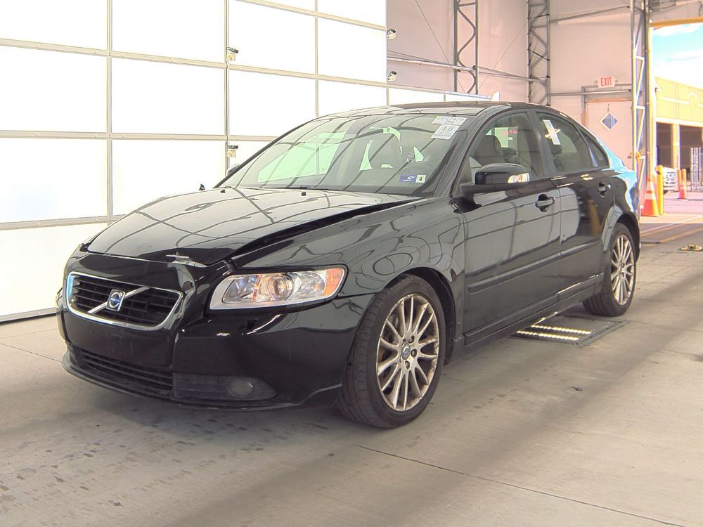 Volvo S40