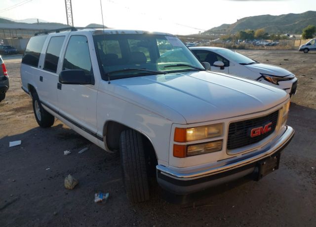 GMC Suburban