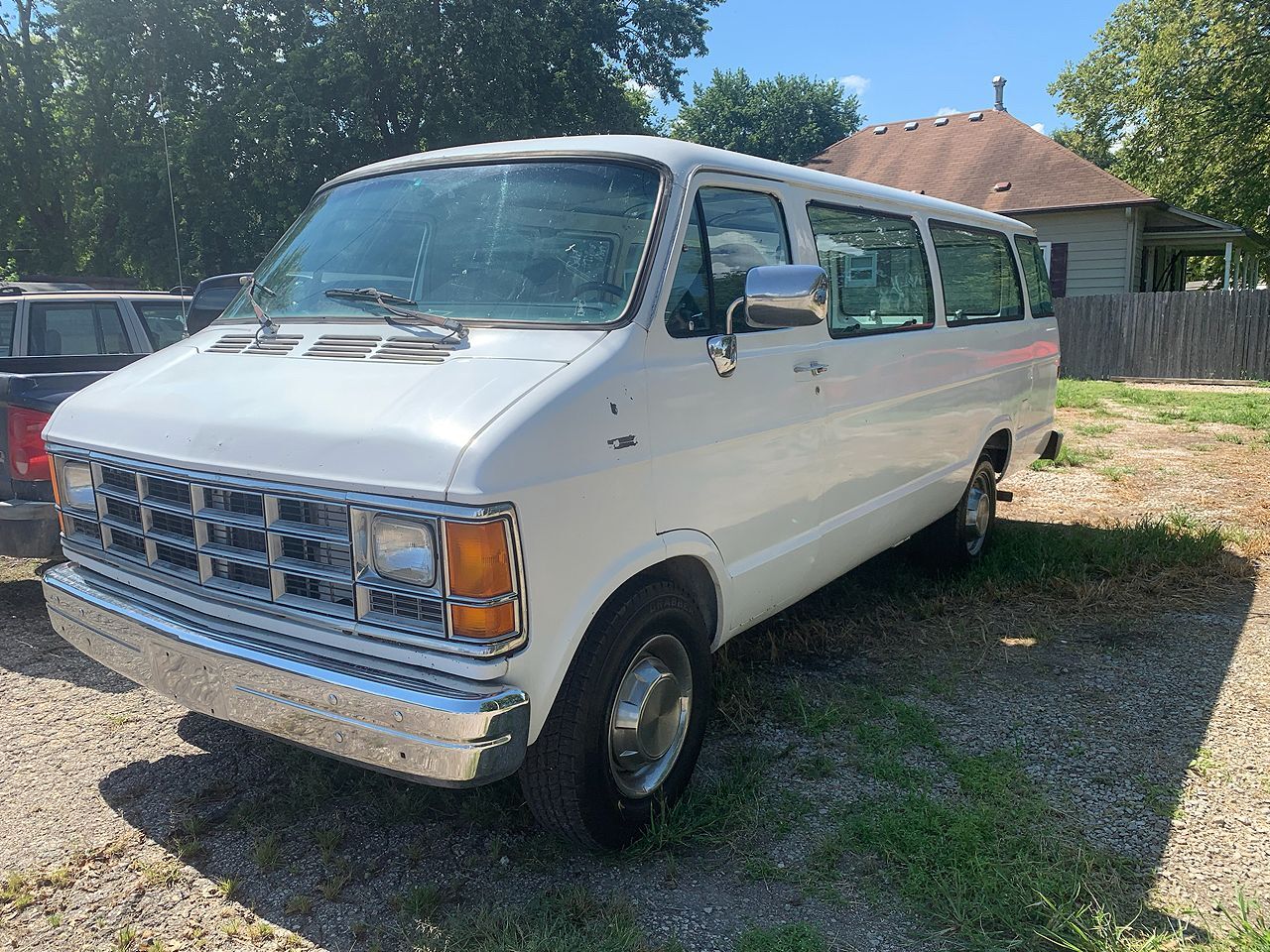 Dodge Ram Wagon
