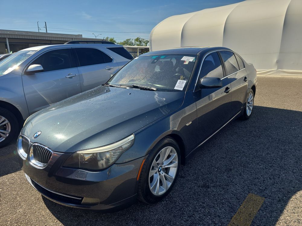 BMW 535i
