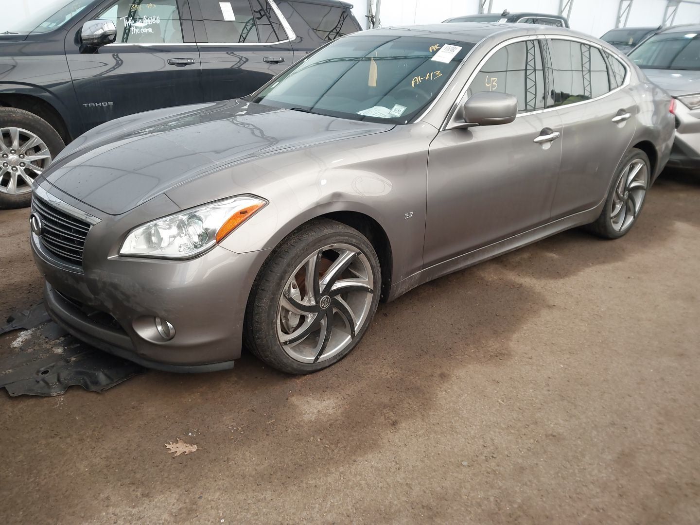 Infiniti Q70