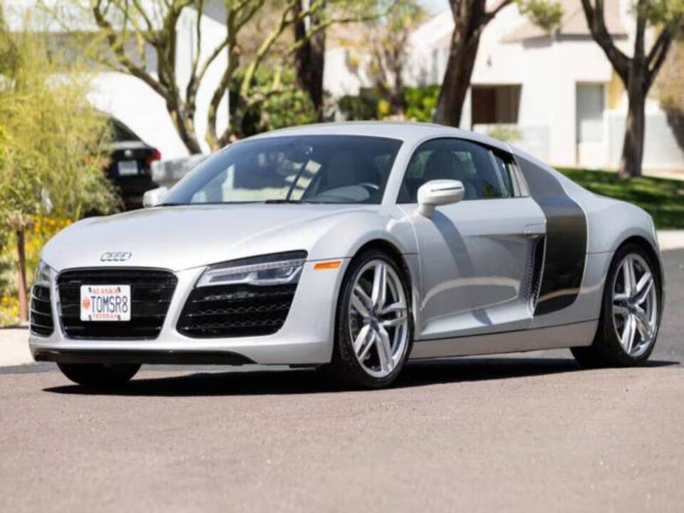 AUDI