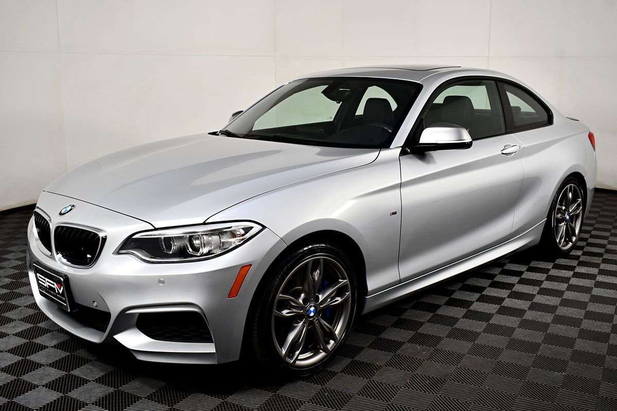 BMW M235i
