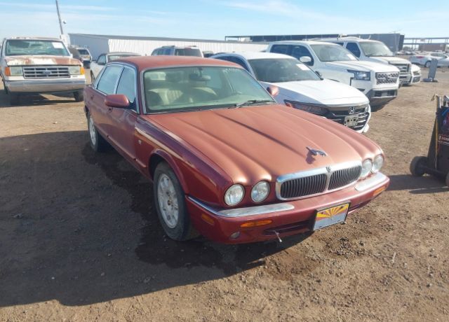 Jaguar XJ8