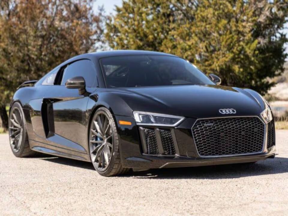 Audi R8