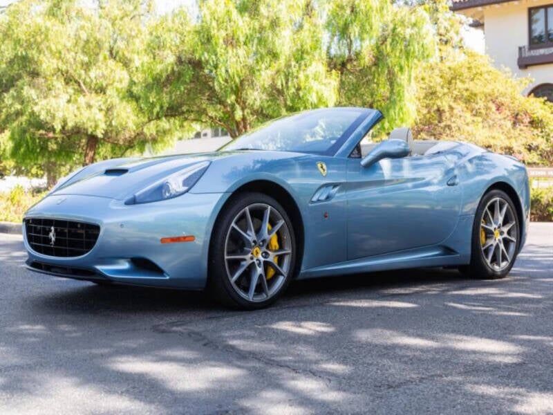 Ferrari California