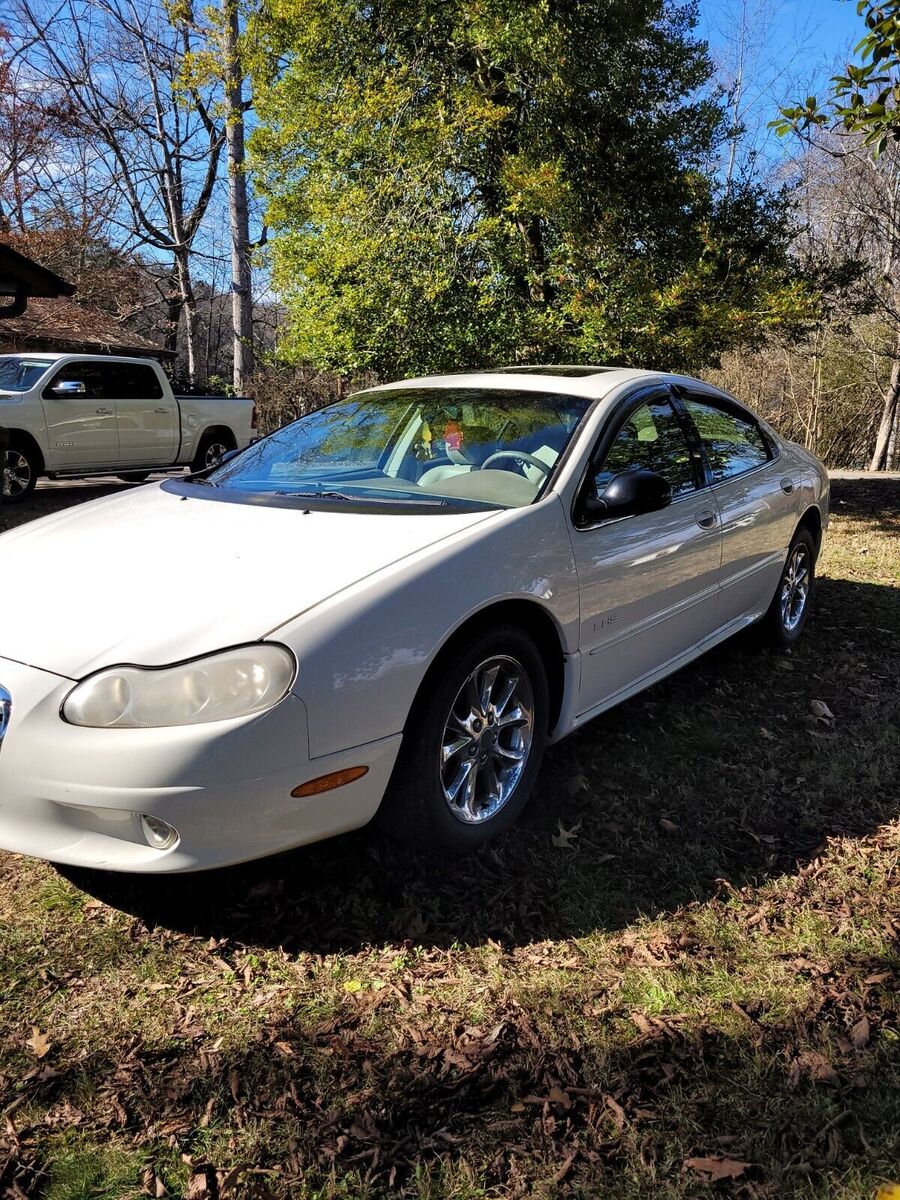 Chrysler LHS