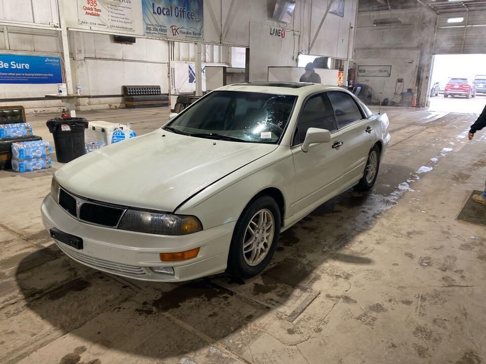 Mitsubishi Diamante