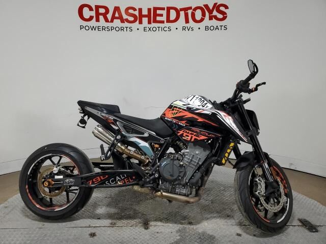 2019 KTM 790 Duke