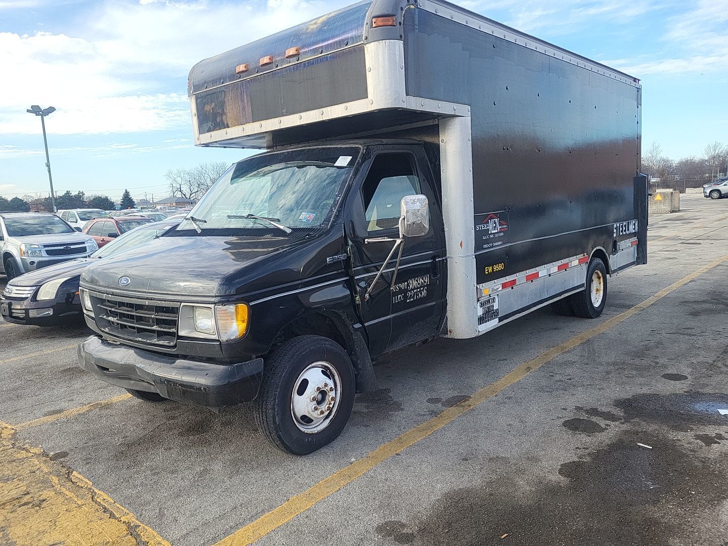 Ford E-350