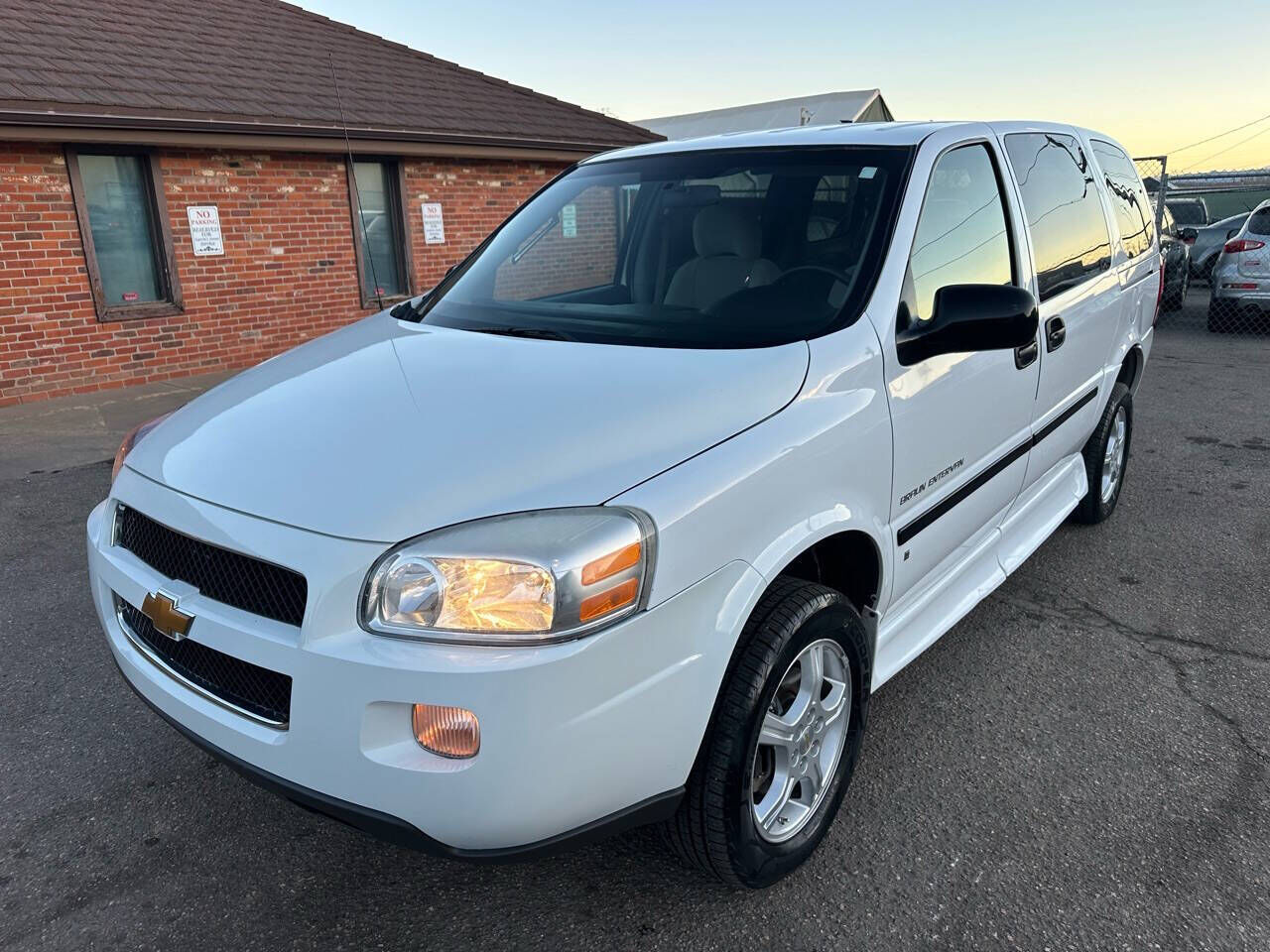 2008 CHEVROLET Uplander