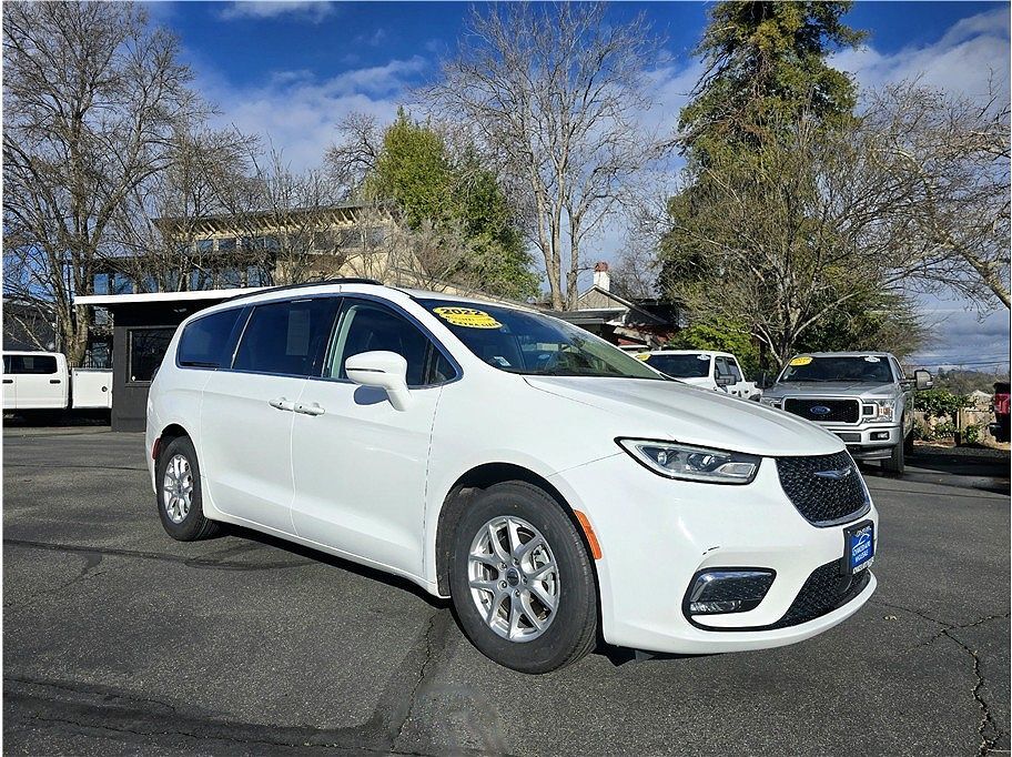 2022 CHRYSLER Pacifica