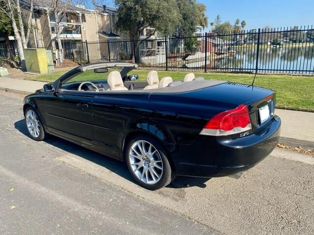 Volvo C70