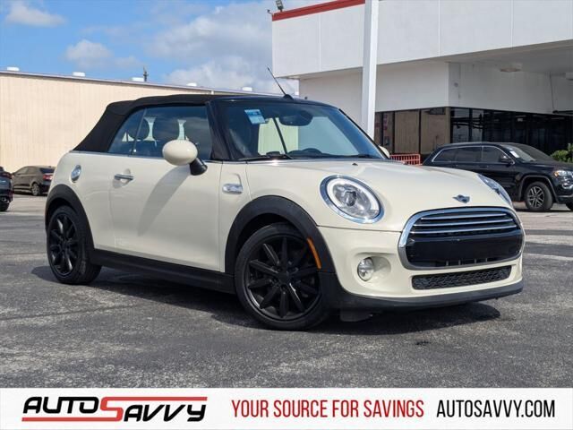 MINI Cooper Convertible