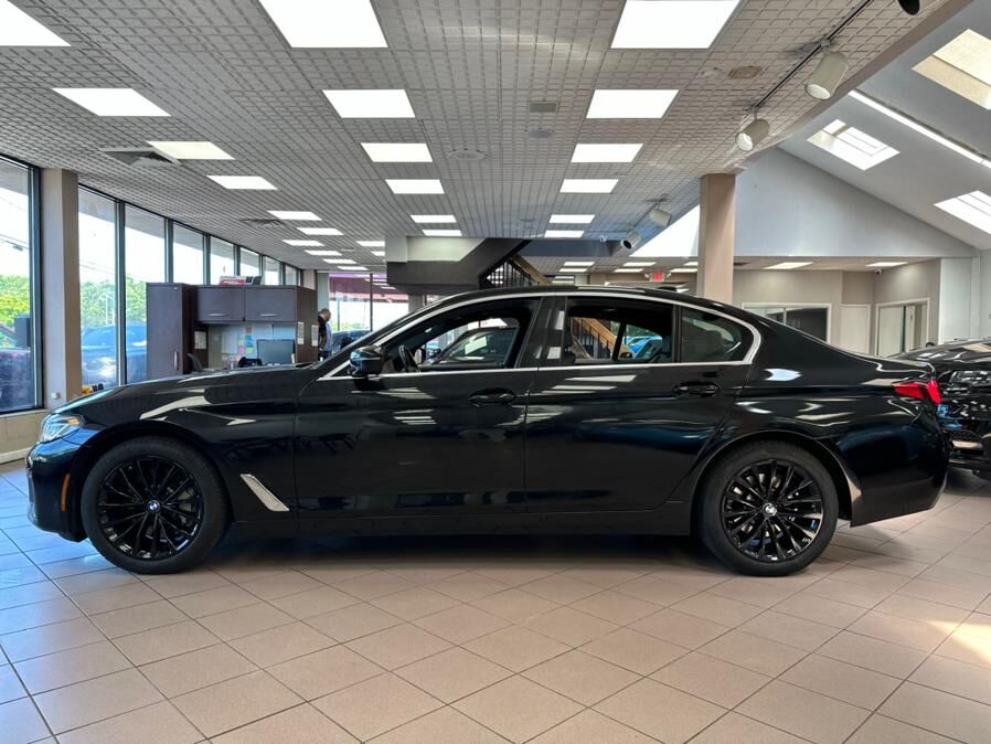 2021 BMW 530i