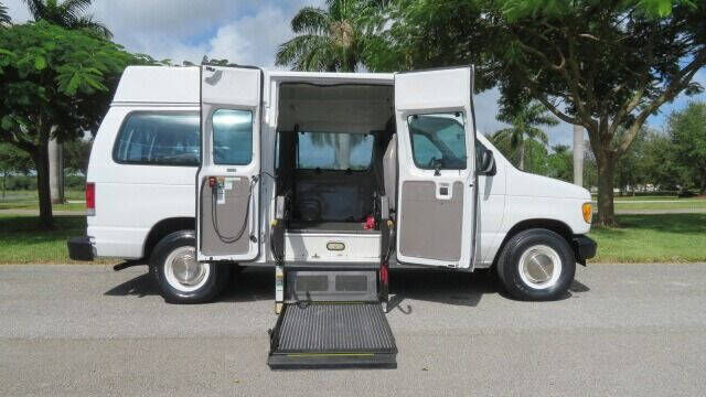 Ford E-250