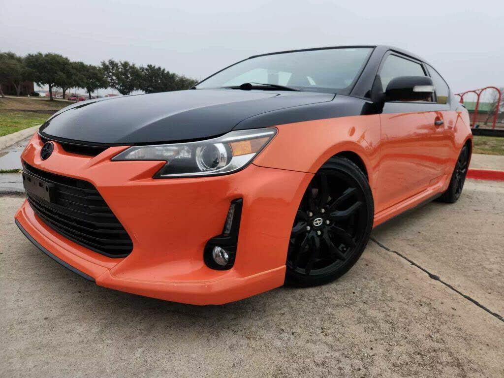 Toyota SCION tC