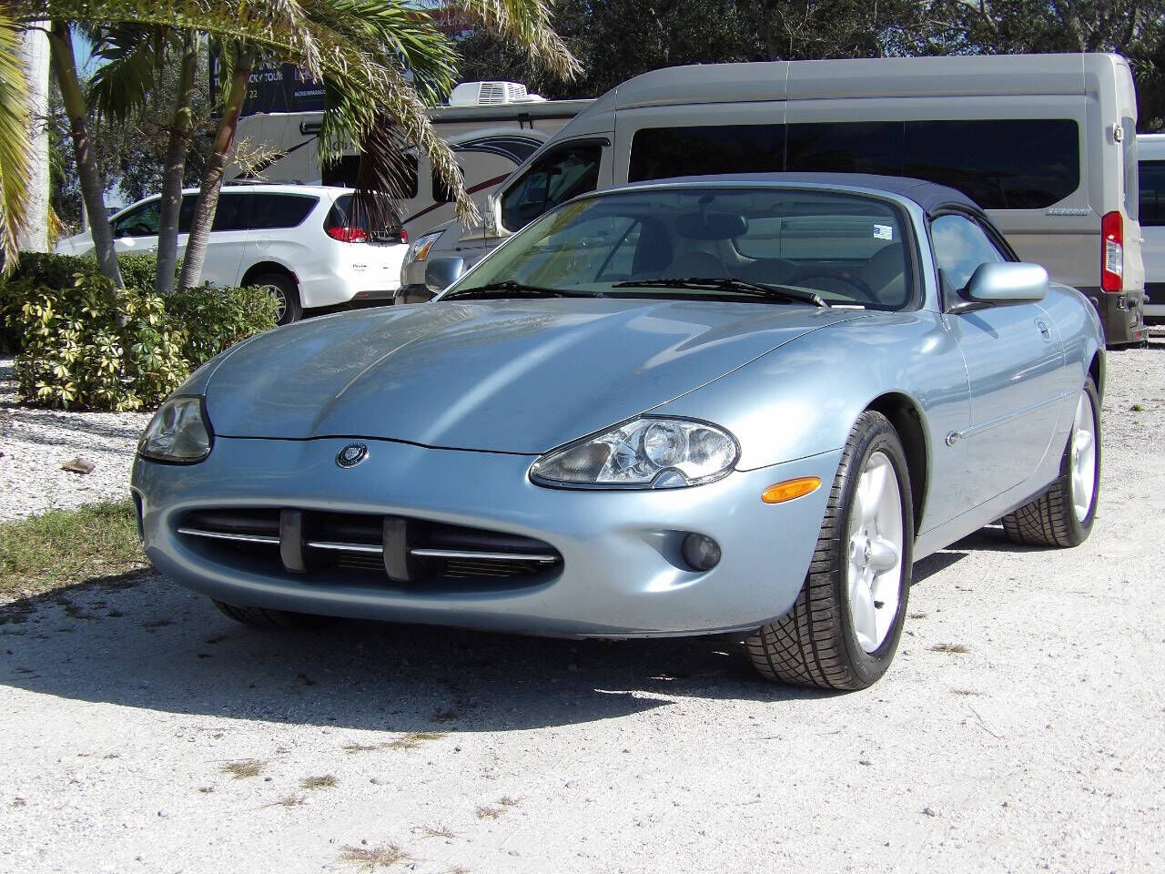 Jaguar XK8