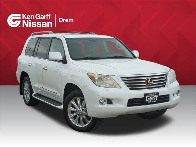 Lexus LX